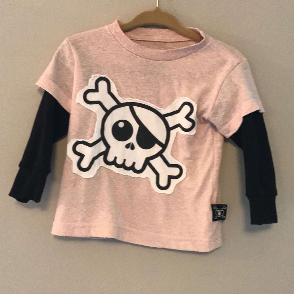 Long sleeved shirt